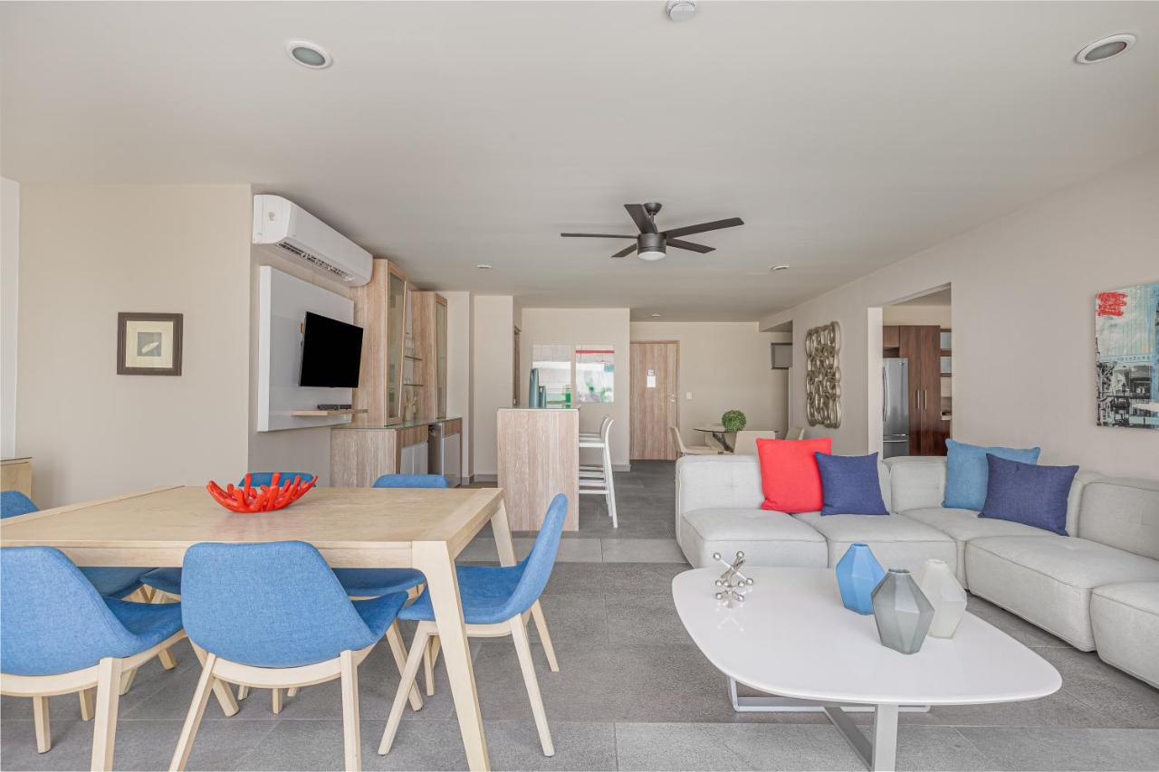 Large&Modern Apartment With Private Terrace Cancun Bagian luar foto