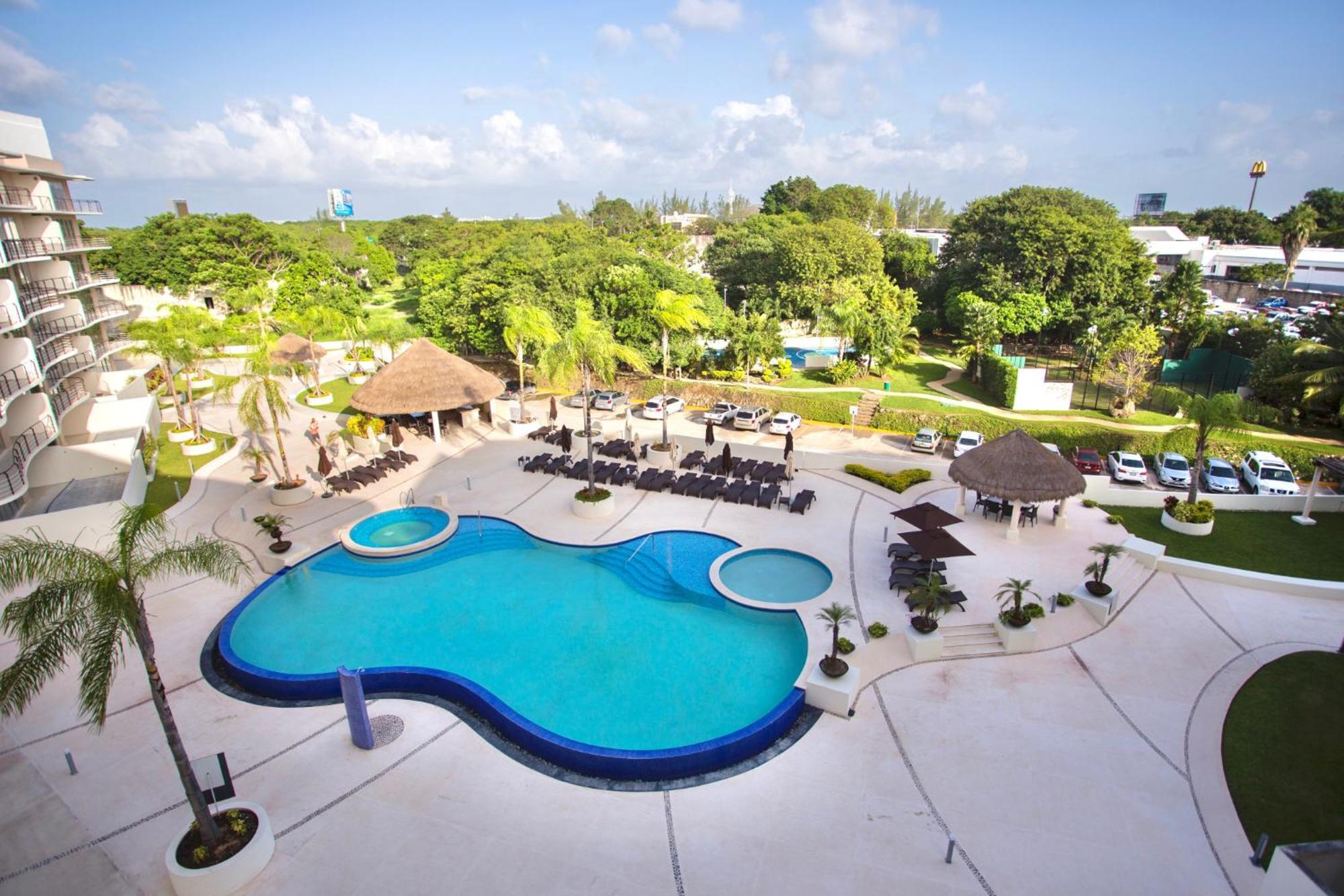 Large&Modern Apartment With Private Terrace Cancun Bagian luar foto